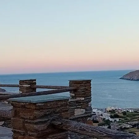 فيلة Liopi Village Andros