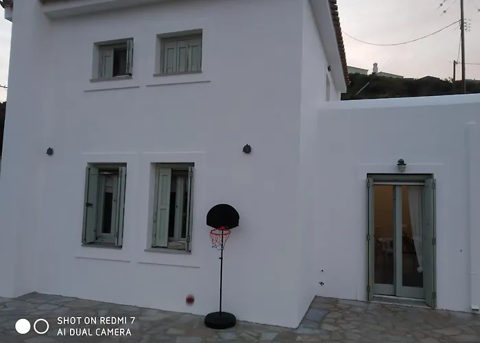 Liopi Village Andros * Ormos (Andros)