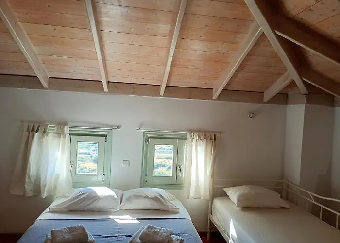 Liopi Village Andros Vila